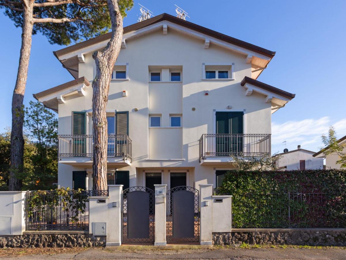 Apartament Michelangelo Ii By Interhome Marina di Pietrasanta